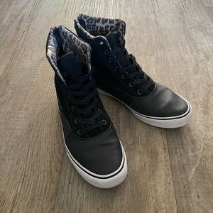 Vans Hi-Tops Black Women’s Size 9.5 Sneaker…